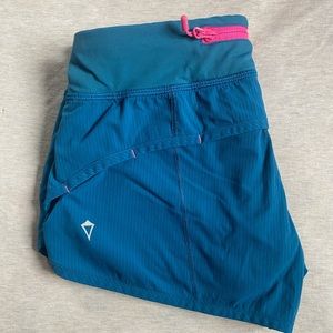 Ivivva Lululemon sped up shorts size 0
